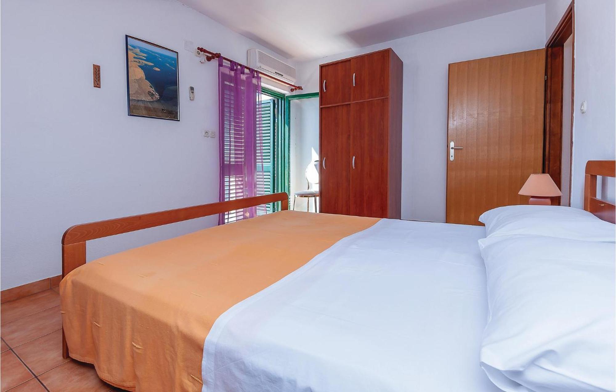 Gorgeous Apartment In Tisno With Kitchen 外观 照片